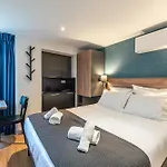 Les Tonnelles Apartment