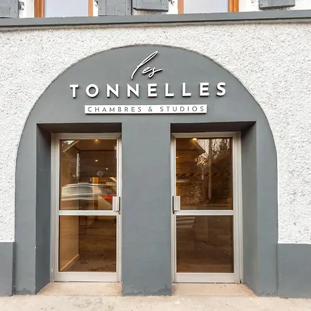 Les Tonnelles Apartment